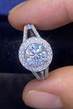 Shiny and Chic 1 Carat Moissanite Ring